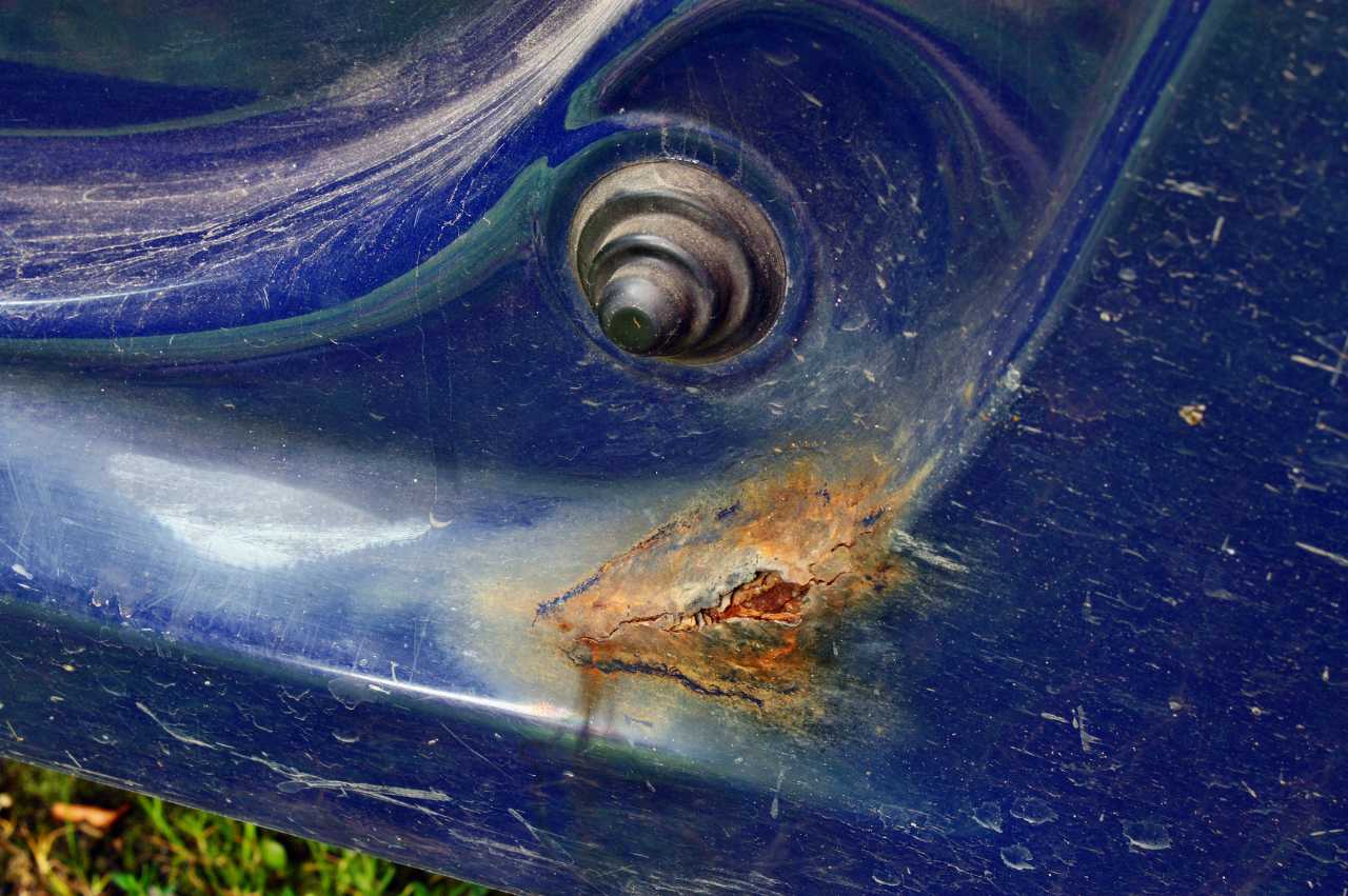 Hvordan fikse rust på bil (Effektive tips!)