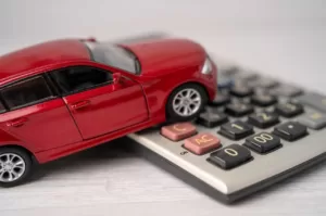 Hvordan regne ut verdien av en bil (Finn verdien slik!)
